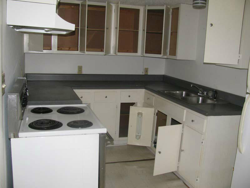 674 Oldfield Road Moneta, VA 24121 - Photo 6 of 6 KITCHEN