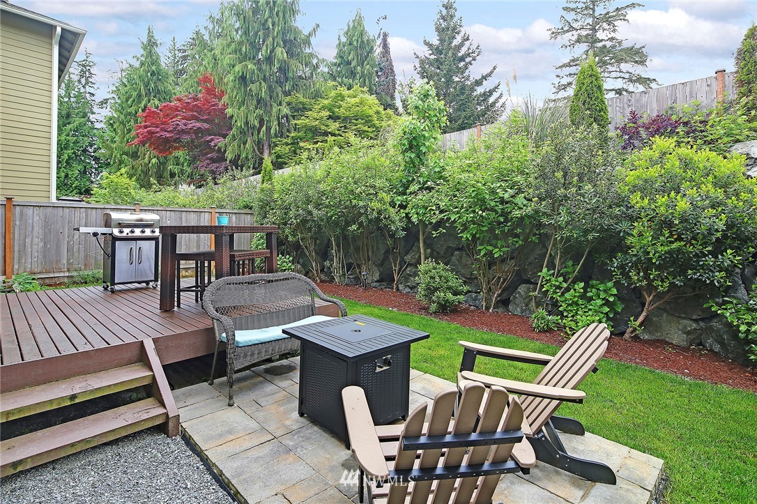 15924 Meridian Avenue South Bothell, WA 98012 - Photo 25 of 27