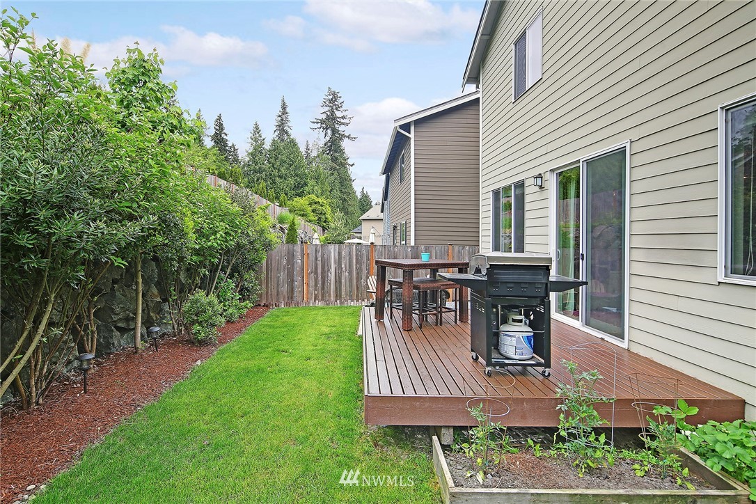 15924 Meridian Avenue South Bothell, WA 98012 - Photo 26 of 27