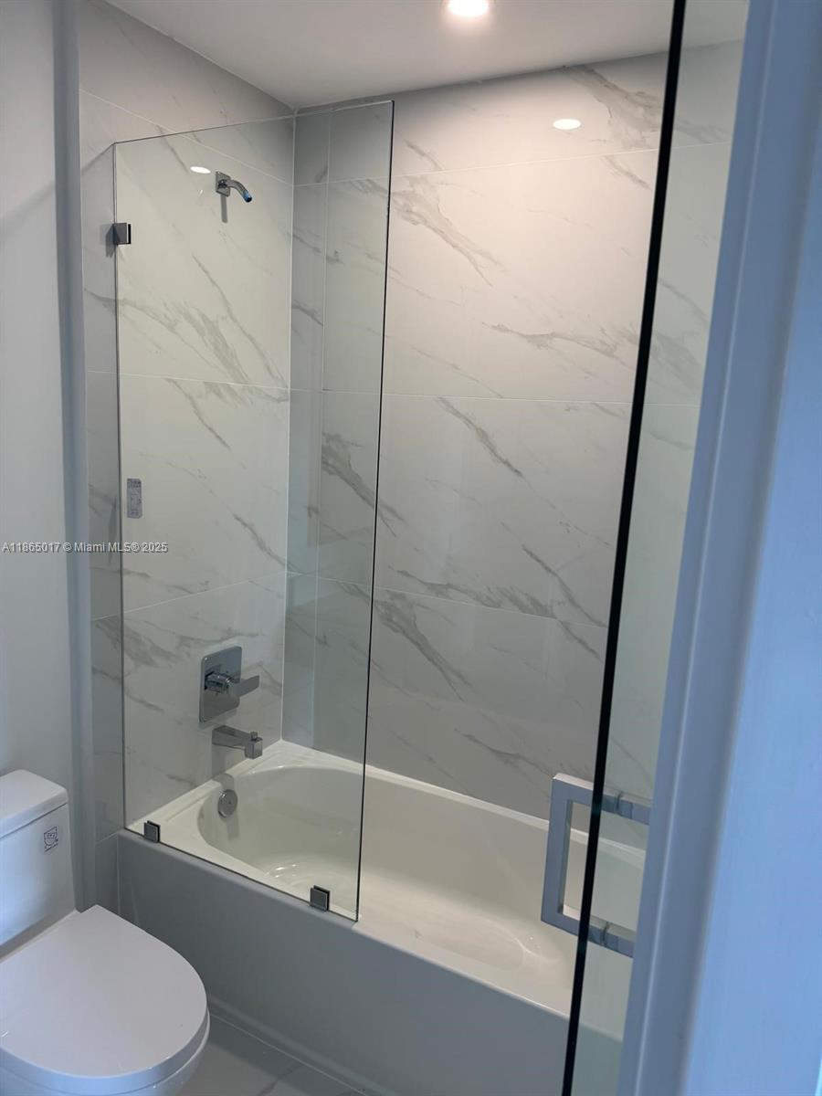 700 Northeast 24th Street, Unit 1407 Miami, FL 33137 - Photo 19 of 41