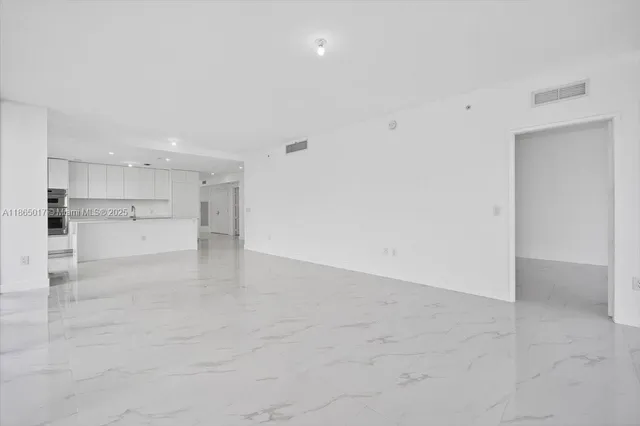 $13,850 | 700 Northeast 24th Street, Unit 1407, Miami, FL 33137