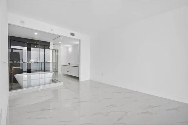 $13,850 | 700 Northeast 24th Street, Unit 1407, Miami, FL 33137