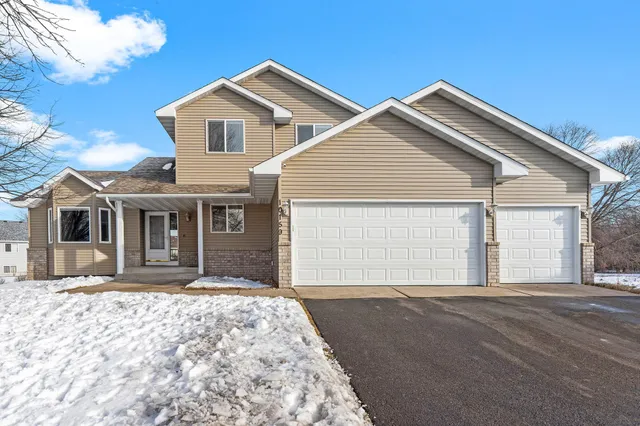 $475,000 | 10159 Terrace Court Northeast, Blaine, MN 55434
