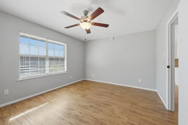 $1,550 | 600 East Stone Street, Unit B, Brenham, TX 77833