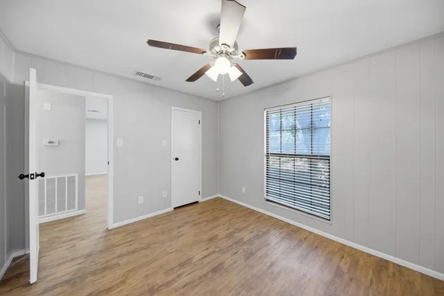 $1,550 | 600 East Stone Street, Unit B, Brenham, TX 77833