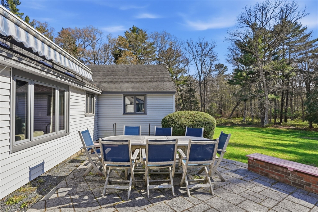 234 Converse Road Marion, MA 02738 - Photo 4 of 42