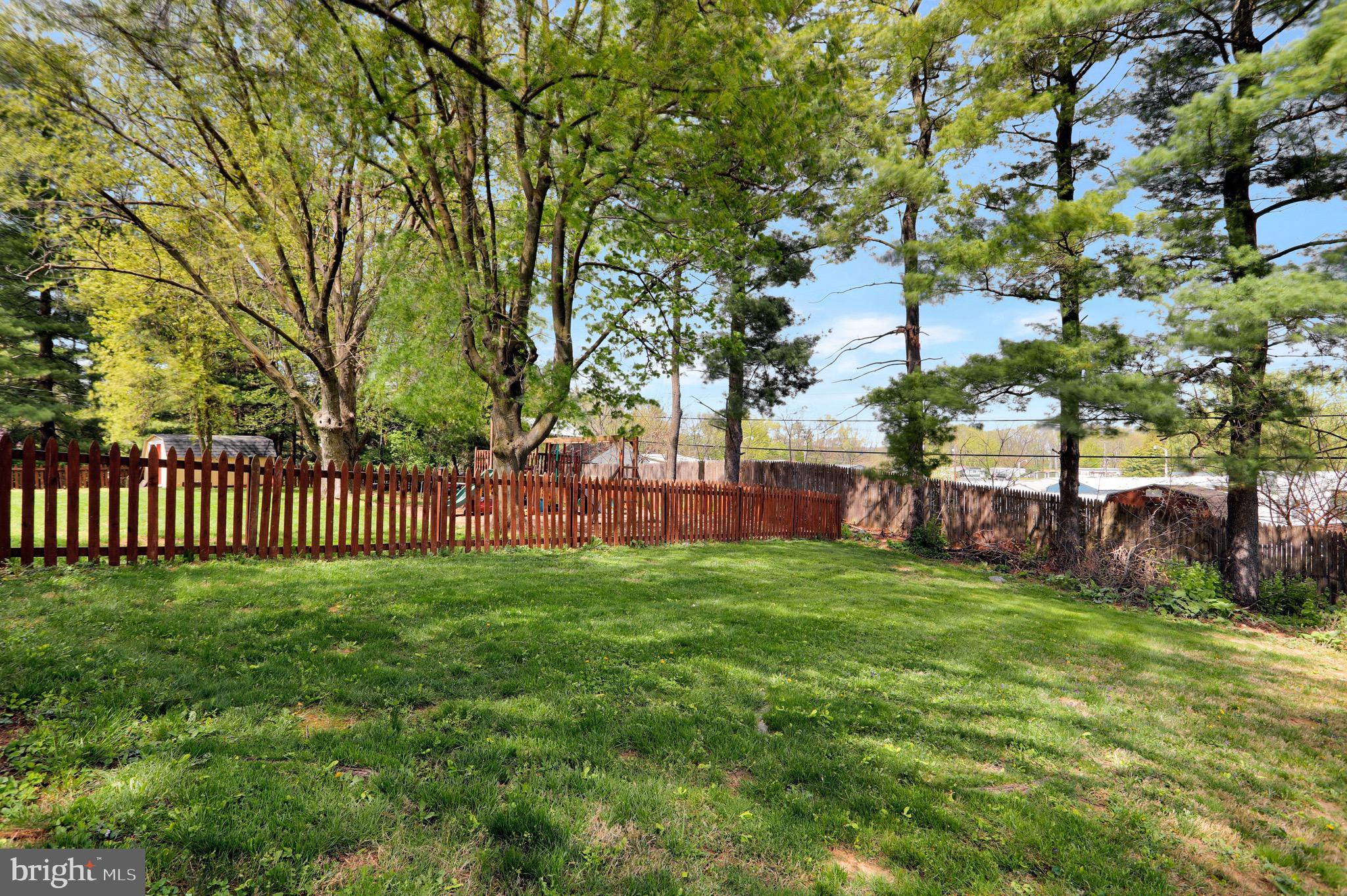 18518 Indian Cottage Road Hagerstown, MD 21742 - Photo 44 of 47 Back yard