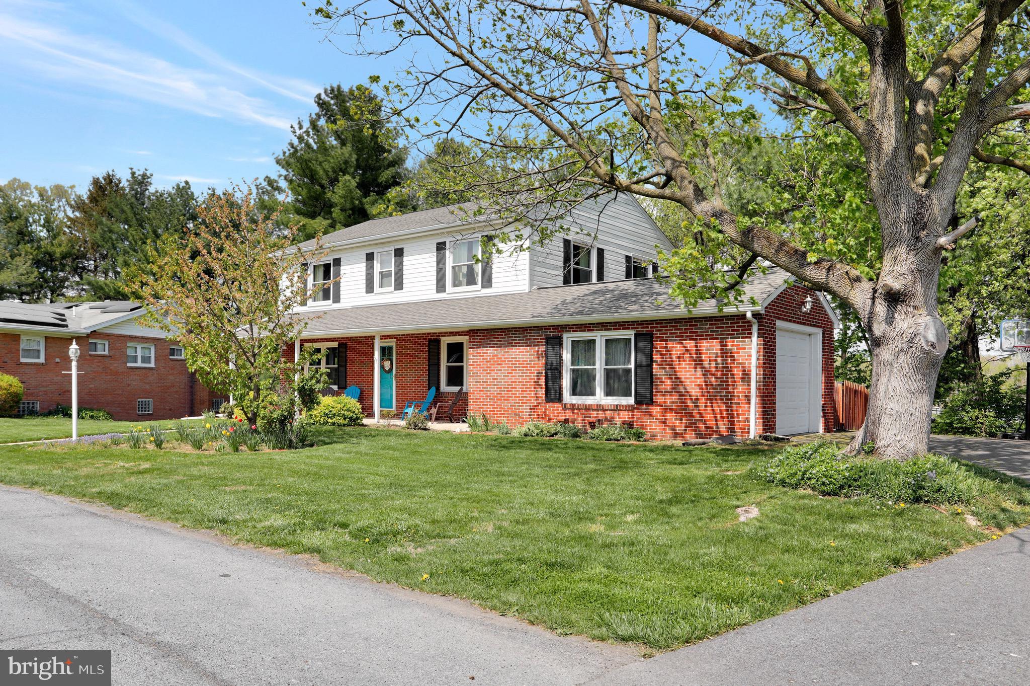 18518 Indian Cottage Road Hagerstown, MD 21742 - Photo 45 of 47 Front right of house