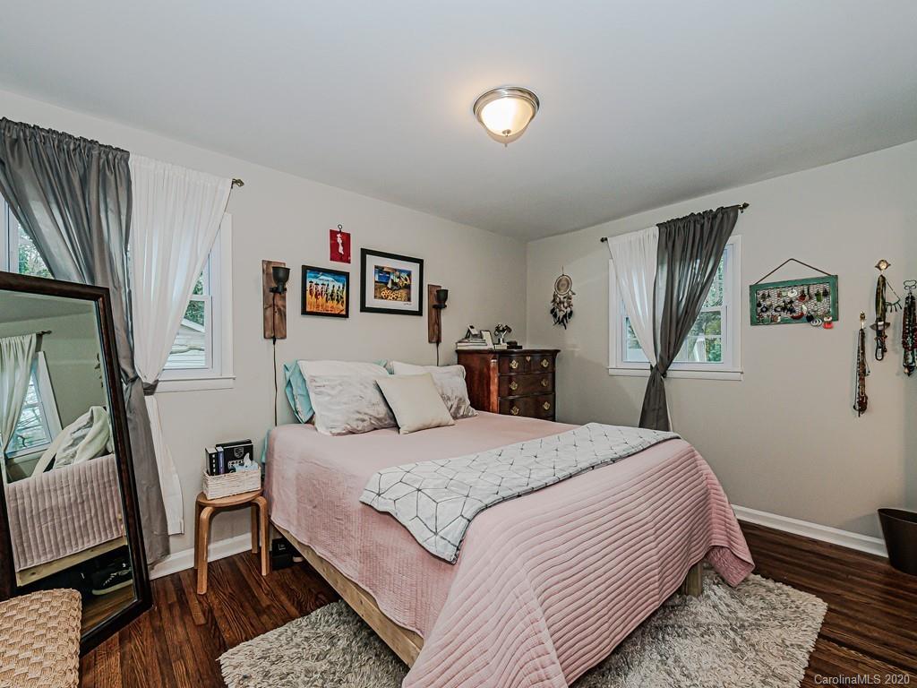 5014 Erickson Road, Unit L25 Charlotte, NC 28205 - Photo 13 of 23 Gallery Image 13