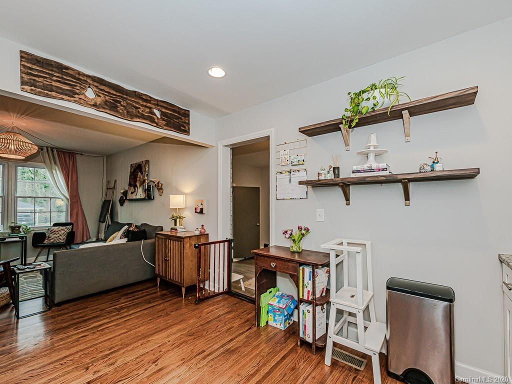 5014 Erickson Road, Unit L25 Charlotte, NC 28205 - Photo 10 of 23 Gallery Image 10