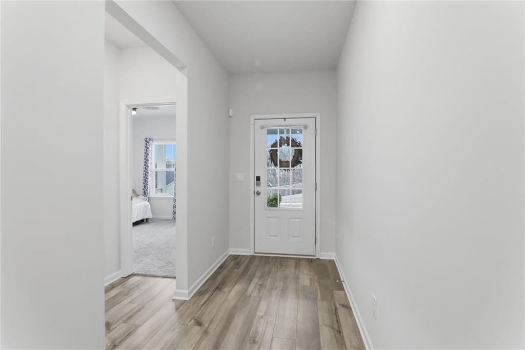 415 Murphy Avenue Canton, GA 30114 - Photo 3 of 44