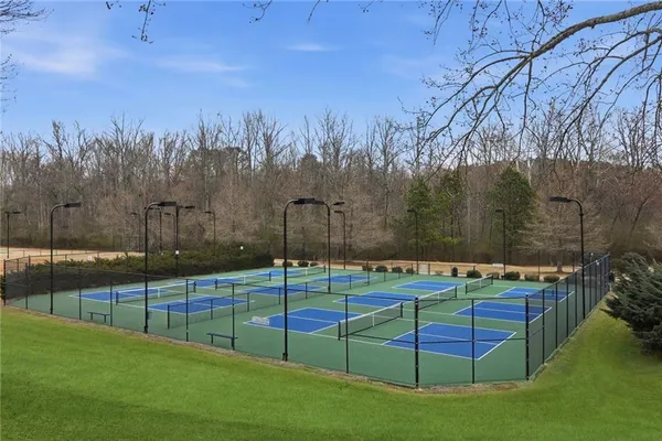 a view of a tennis court