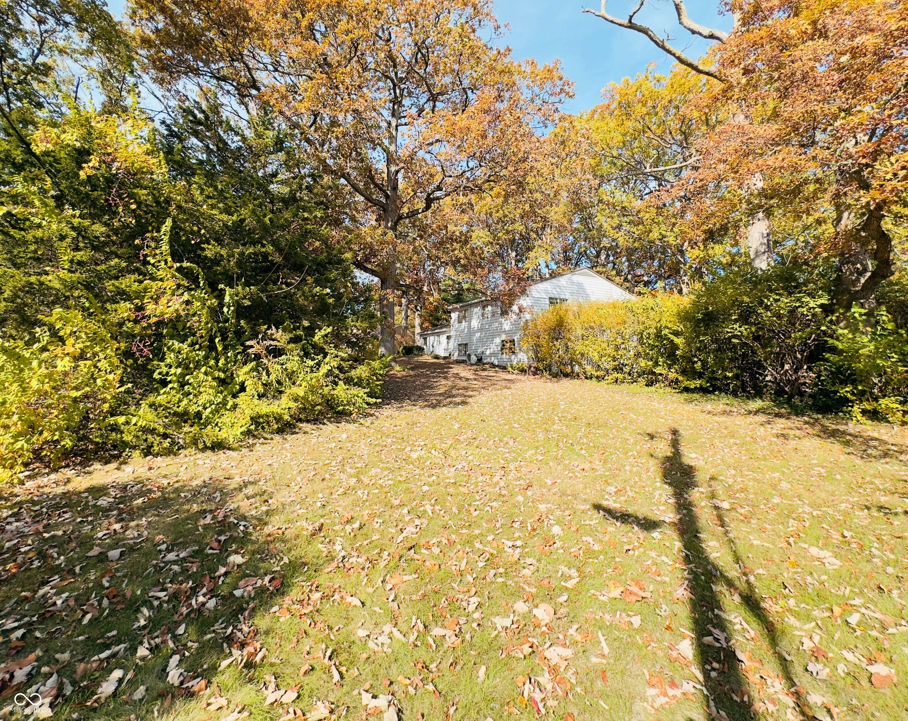 208 Southridge Road Fort Wayne, IN 46825 - Photo 14 of 60 Gallery Image 14