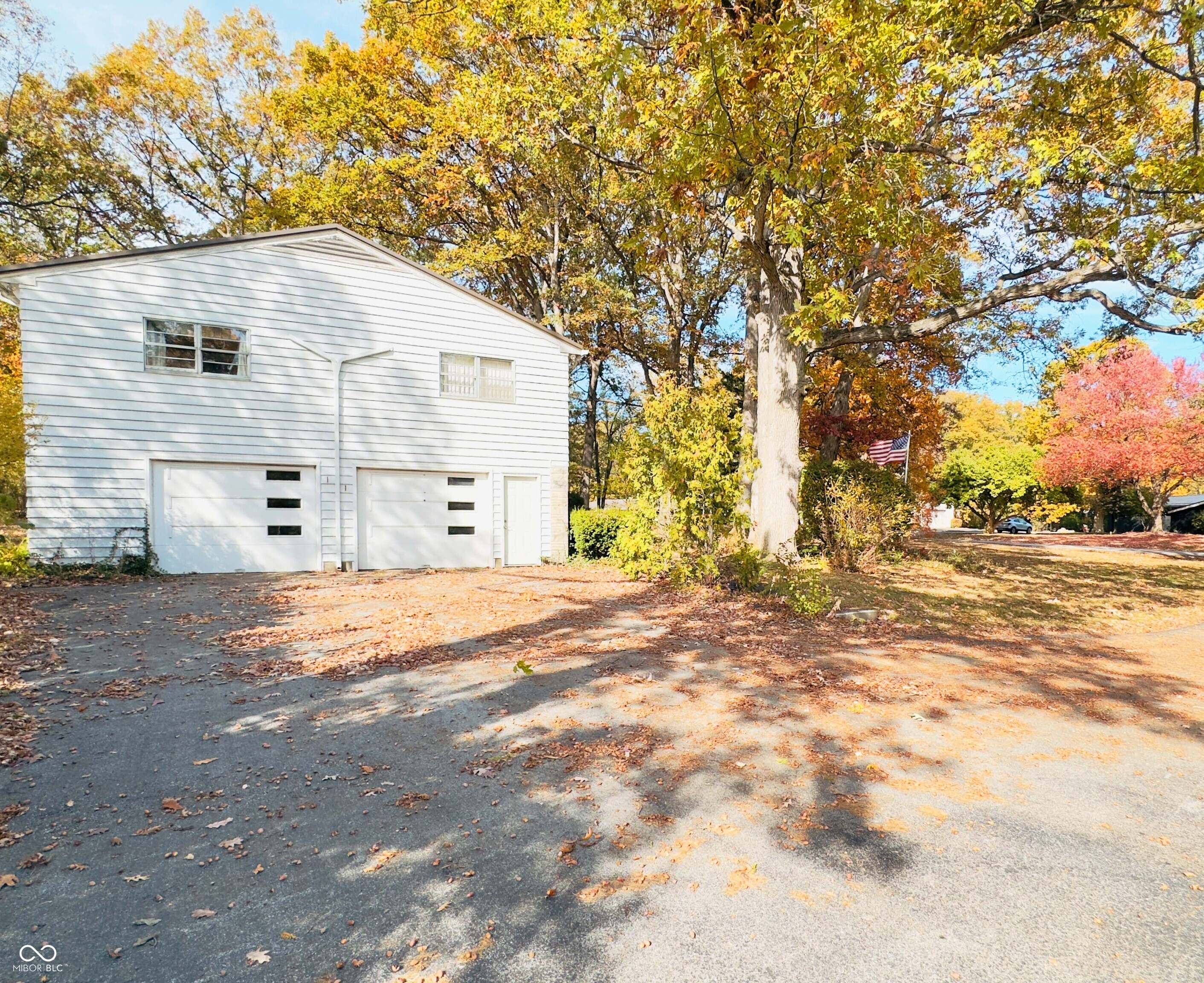 208 Southridge Road Fort Wayne, IN 46825 - Photo 15 of 60 Gallery Image 15