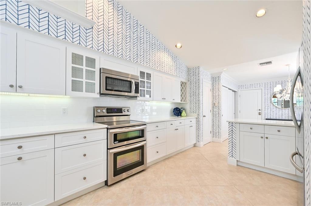 6631 Trident Way, Unit D3 Naples, FL 34108 - Photo 13 of 49