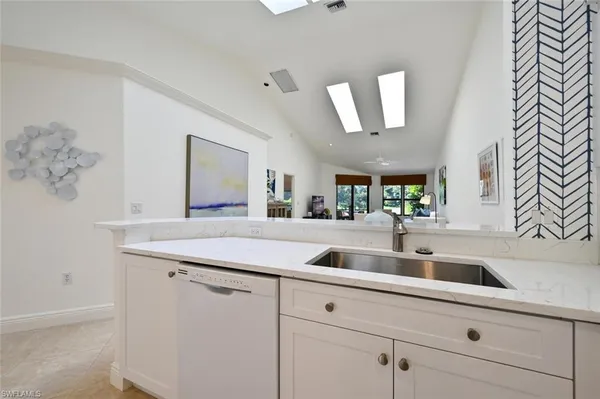 $6,000 | 6631 Trident Way, Unit D3, Naples, FL 34108