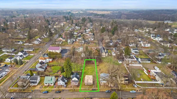 $159,900 | 144 South Manning Street, Hillsdale, MI 49242