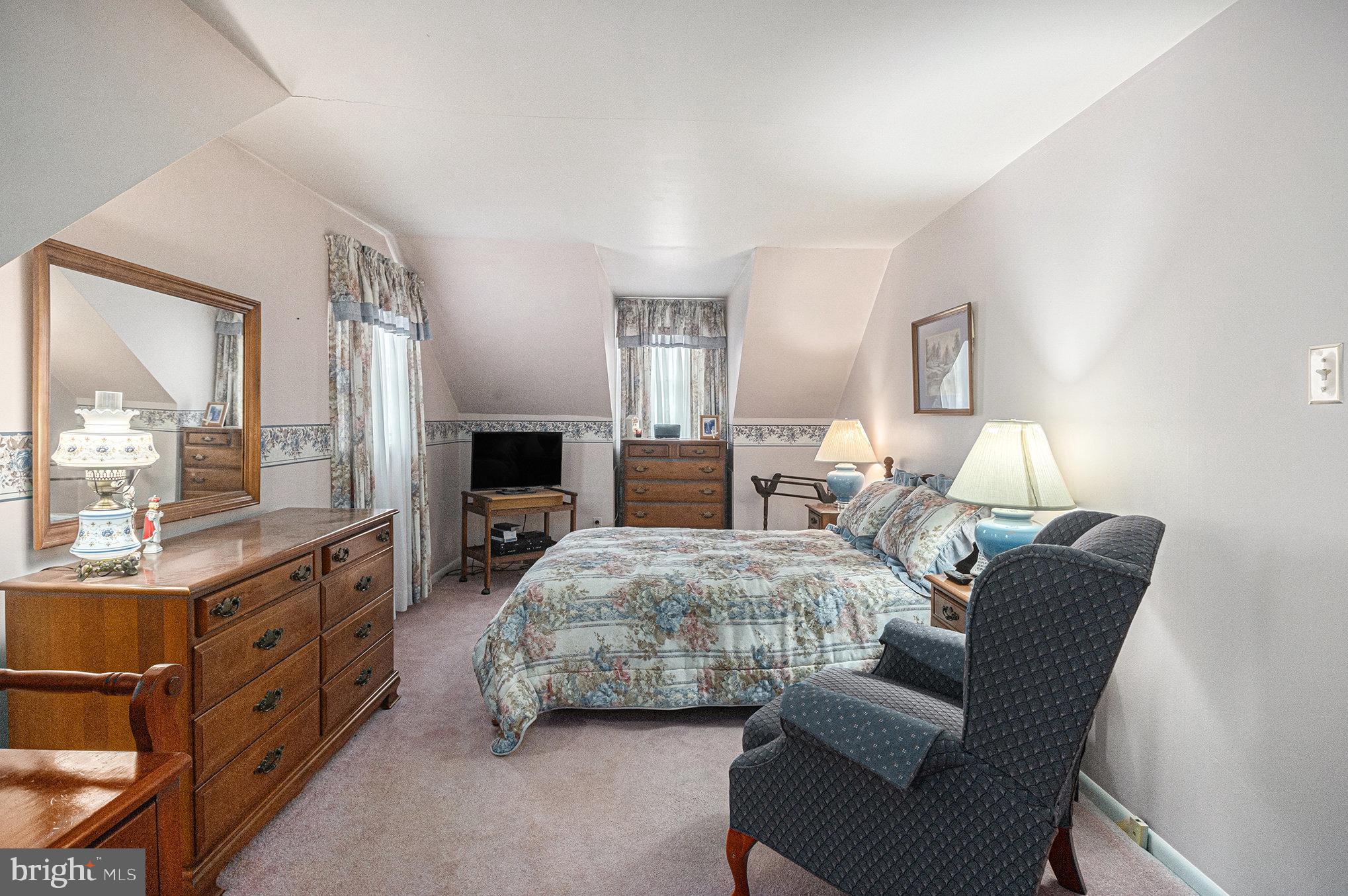 410 Wendy Road Southampton, PA 18966 - Photo 19 of 29 Gallery Image 19
