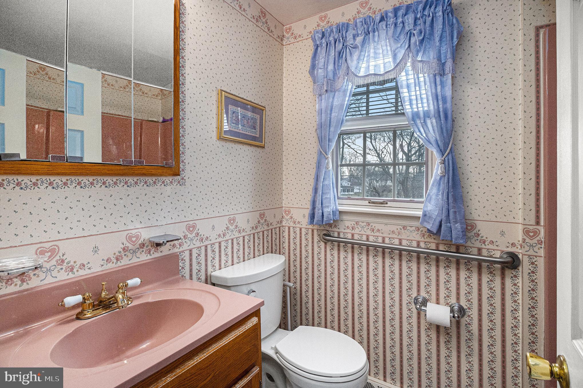 410 Wendy Road Southampton, PA 18966 - Photo 21 of 29 Gallery Image 21