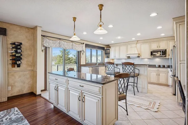 $470,000 | 972 Rolling Greens Lane, Hutchinson, MN 55350