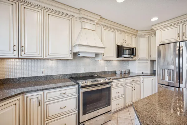$470,000 | 972 Rolling Greens Lane, Hutchinson, MN 55350