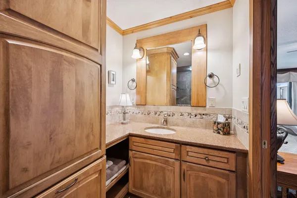 $470,000 | 972 Rolling Greens Lane, Hutchinson, MN 55350