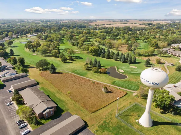 $470,000 | 972 Rolling Greens Lane, Hutchinson, MN 55350