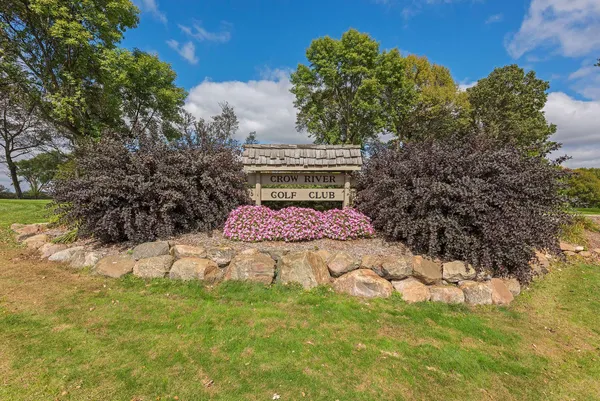 $470,000 | 972 Rolling Greens Lane, Hutchinson, MN 55350