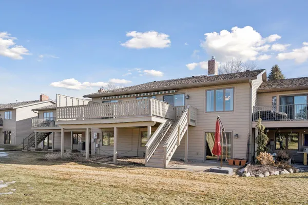 $470,000 | 972 Rolling Greens Lane, Hutchinson, MN 55350