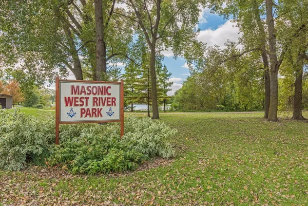 $470,000 | 972 Rolling Greens Lane, Hutchinson, MN 55350