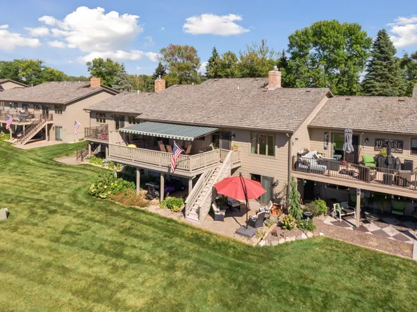 $470,000 | 972 Rolling Greens Lane, Hutchinson, MN 55350