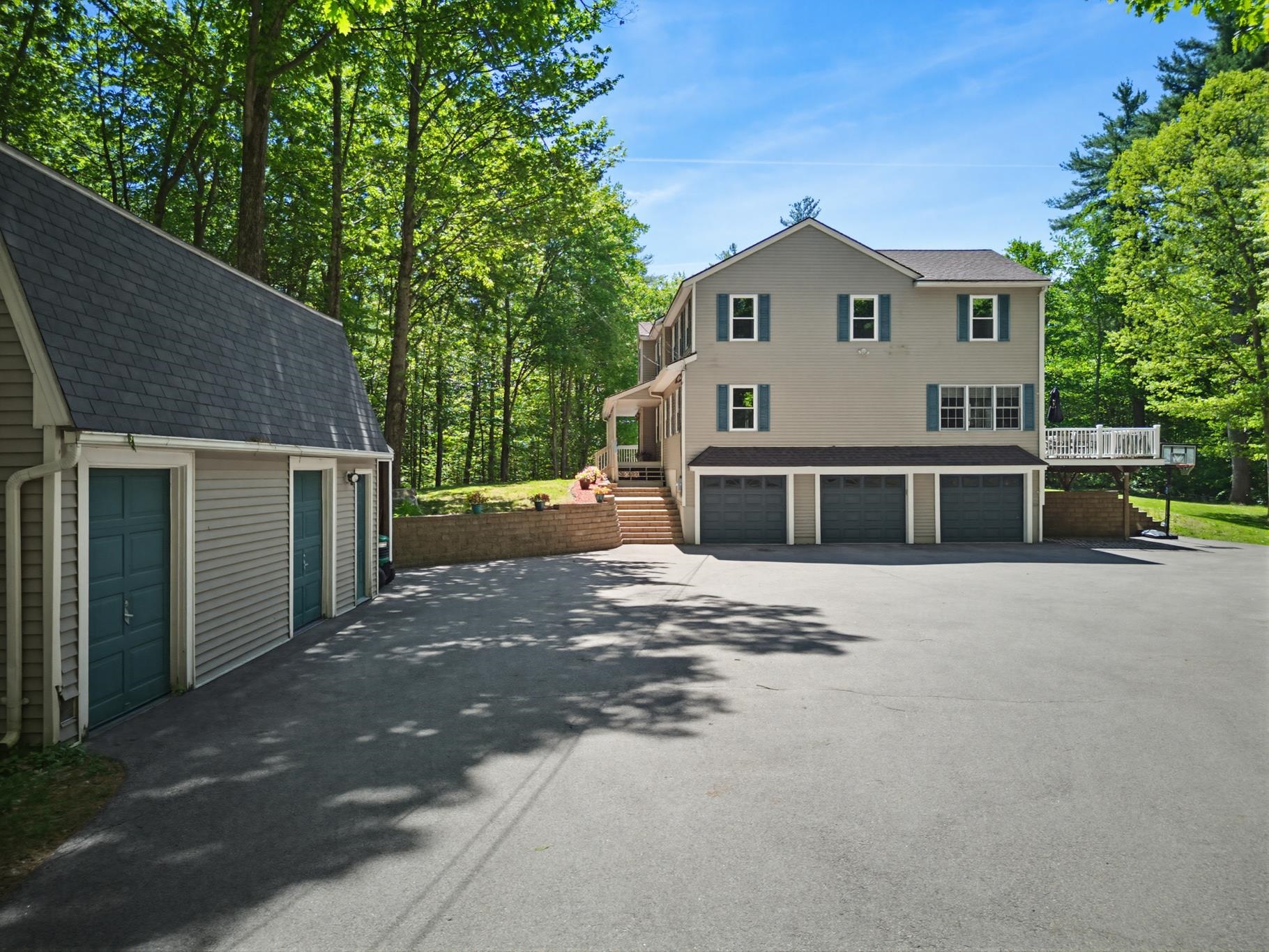 73 Jenkins Road Bedford, NH 03110 - Photo 47 of 60