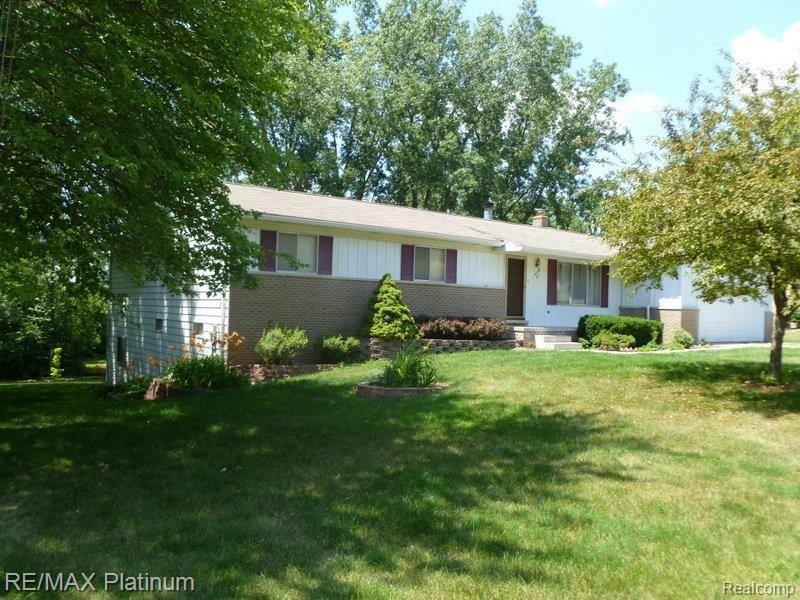 75 Endicott Howell, MI 48843 - Photo 1 of 18 FRONT