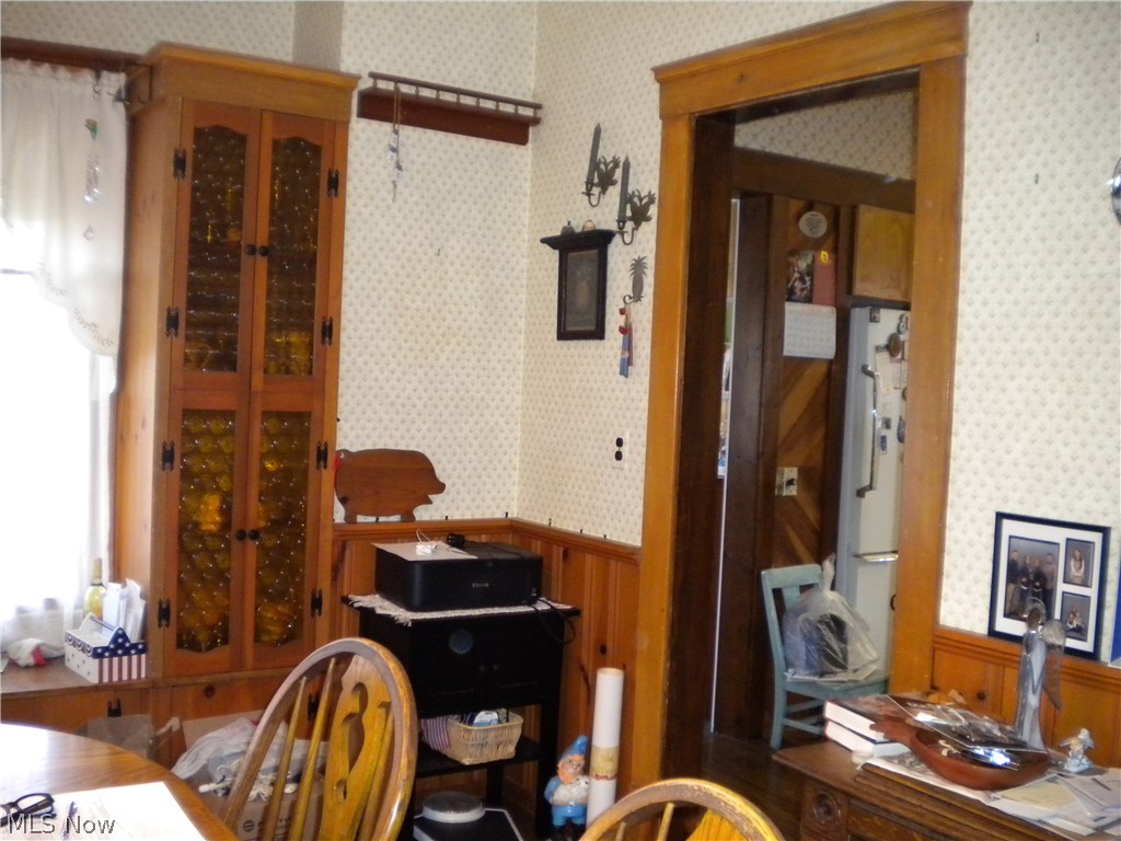 18215 Landseer Road Cleveland, OH 44119 - Photo 8 of 21 Gallery Image 8