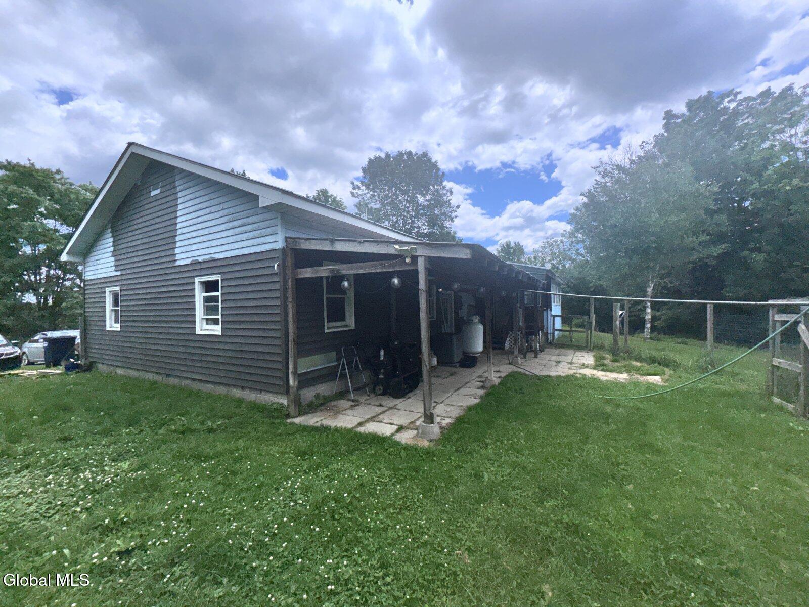 184 Burt Road Moreau, NY 12828 - Photo 6 of 45 6
