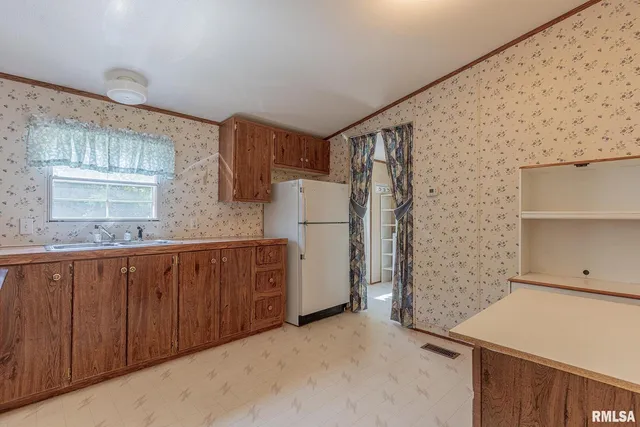 $499,000 | 15751 East Tolle Road, Mount Vernon, IL 62864