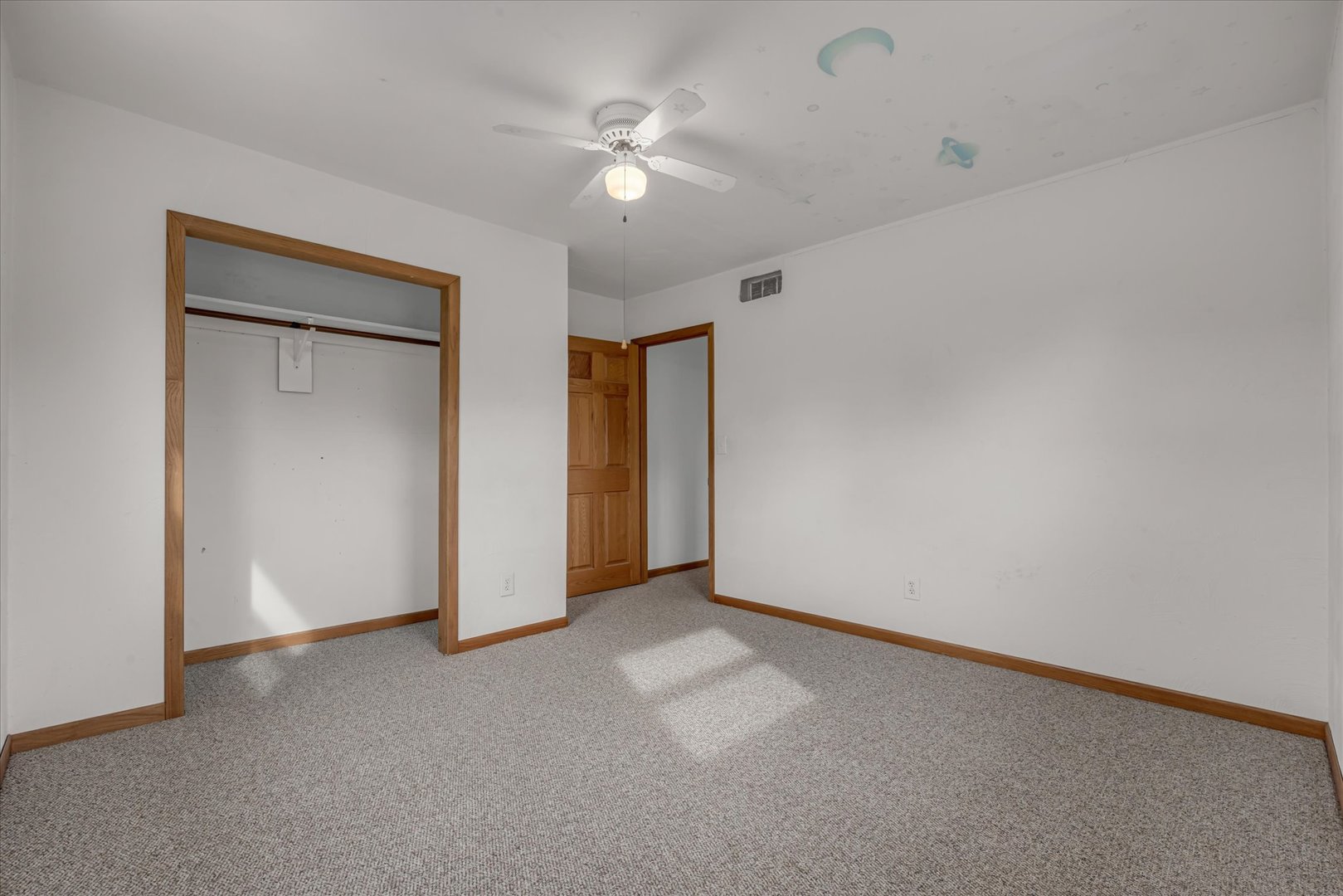 4922 36th Street Moline, IL 61265 - Photo 28 of 35 Gallery Image 28