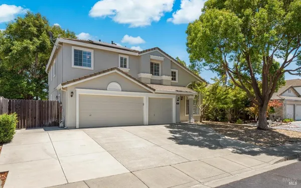 $689,000 | 973 Copper Way, Vacaville, CA 95687