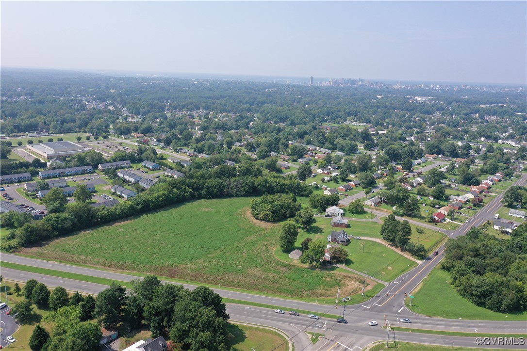 3201 Harvie Road Richmond, VA 23223 - Photo 5 of 9