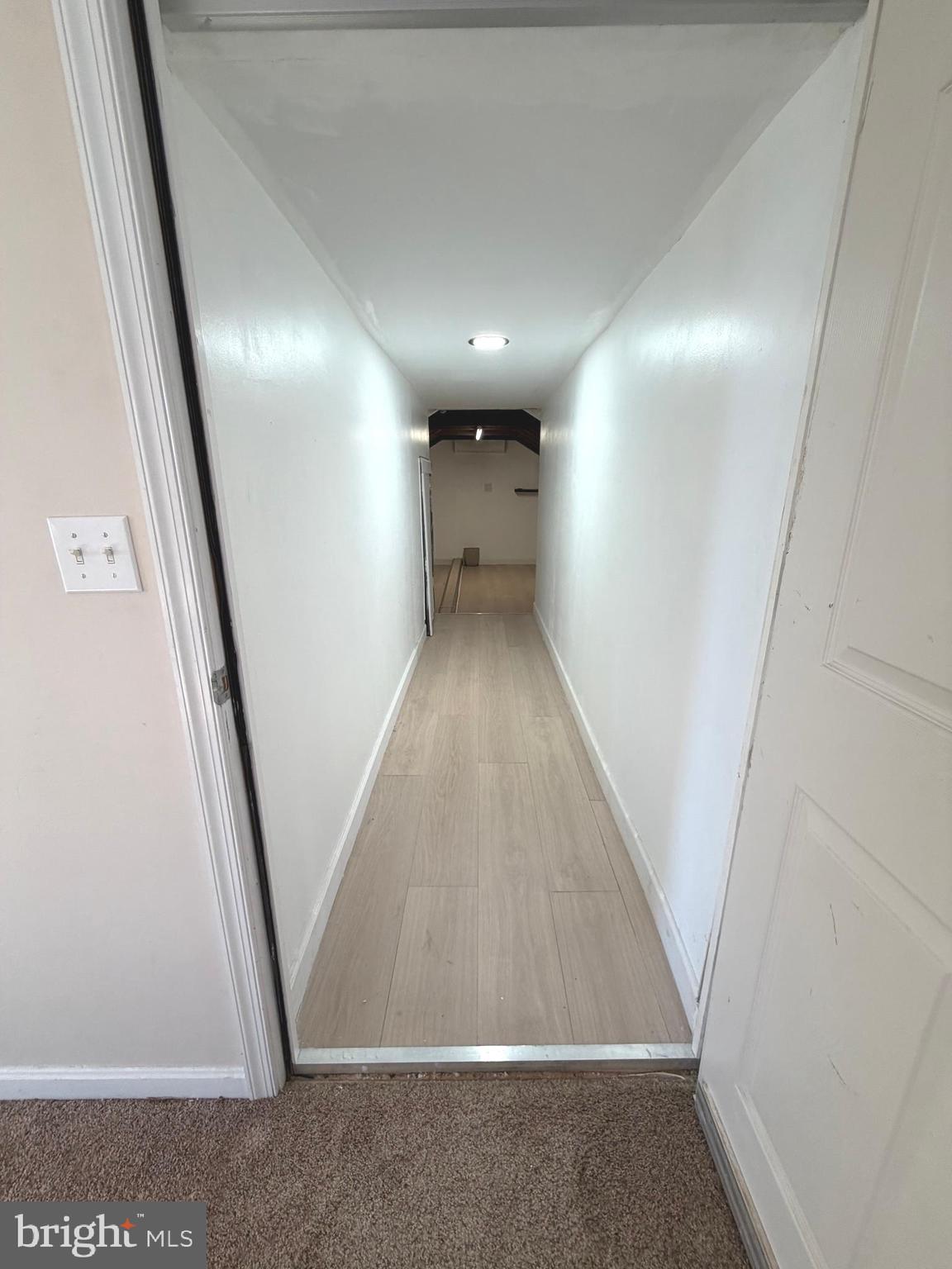 89 South Shore Drive Dover, DE 19901 - Photo 27 of 59 a view of entryway