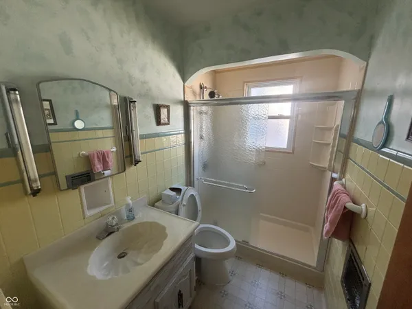 $174,900 | 622 West South Street, Winchester, IN 47394