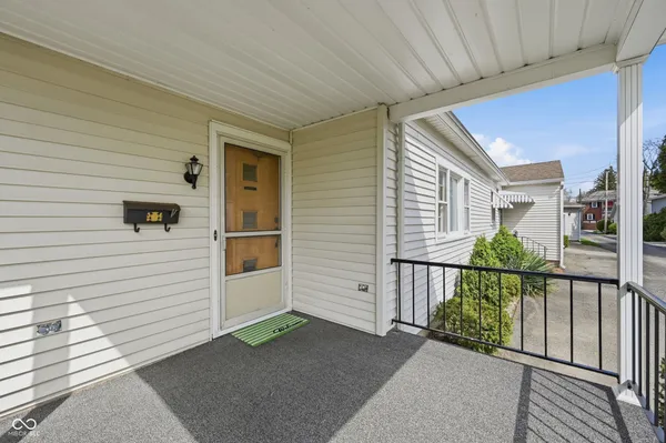 $174,900 | 622 West South Street, Winchester, IN 47394