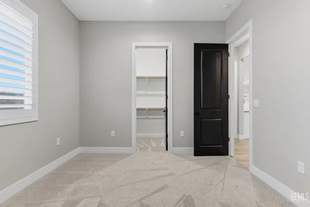 $889,000 | Undisclosed Address, Bakersfield, CA 93314