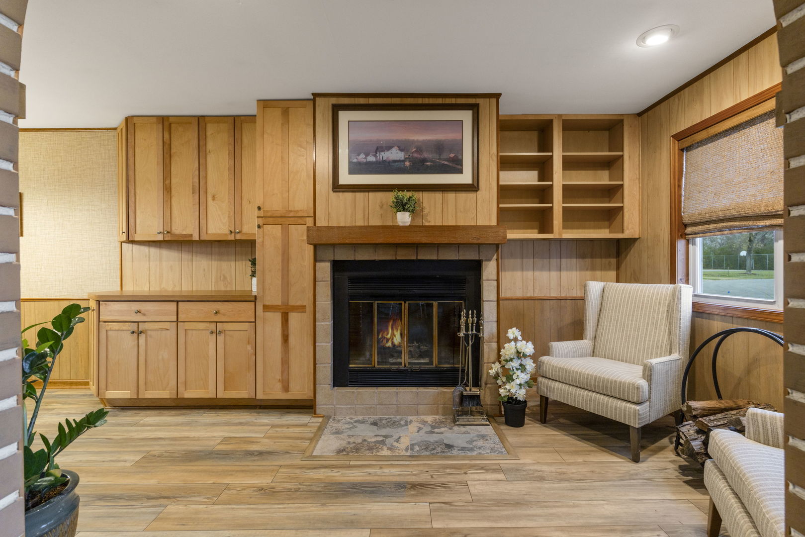 470 Oakwood Road Wauconda, IL 60084 - Photo 6 of 28 a living room with furniture and a fireplace