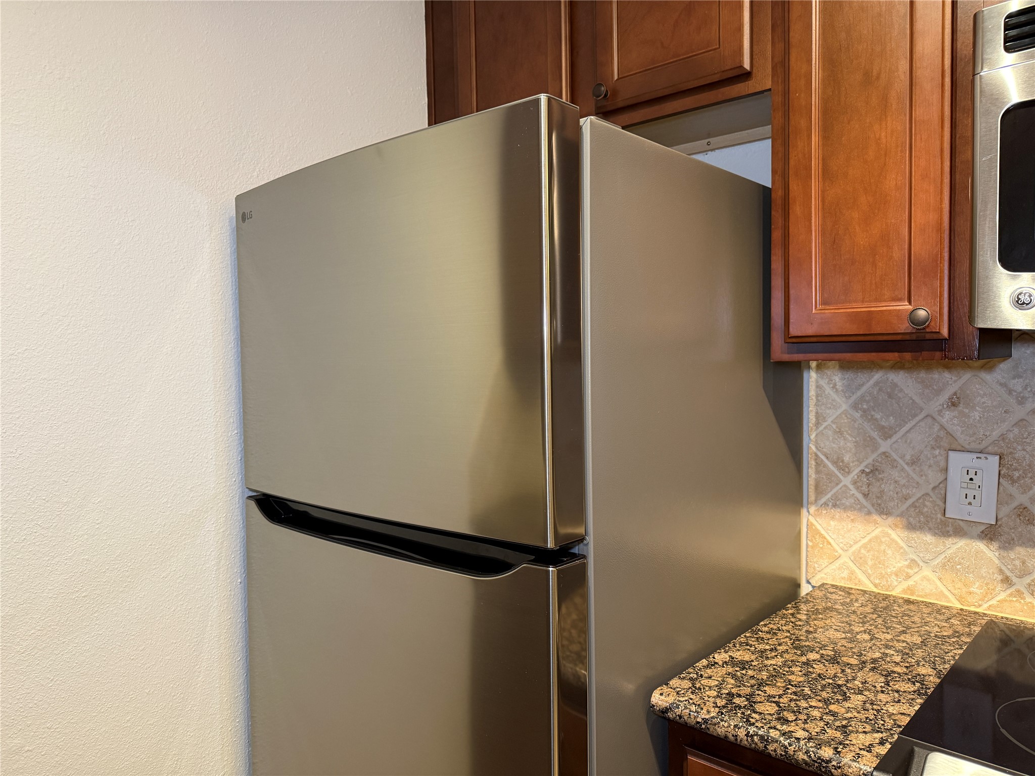 2224 South Piney Point Road, Unit 223 Houston, TX 77063 - Photo 12 of 29