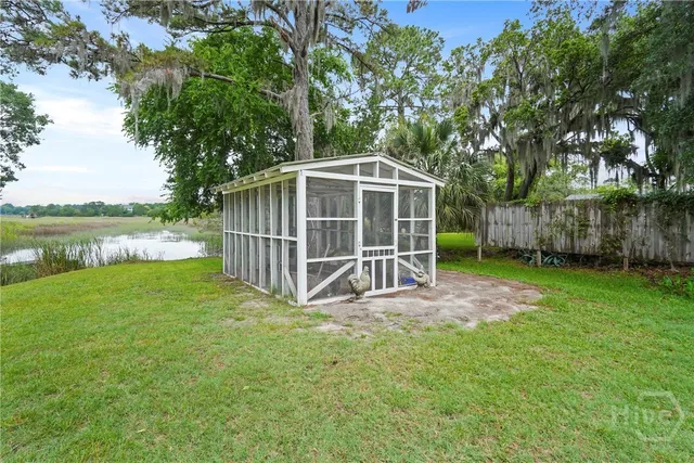 $945,000 | 8813 Whitefield Avenue, Savannah, GA 31406