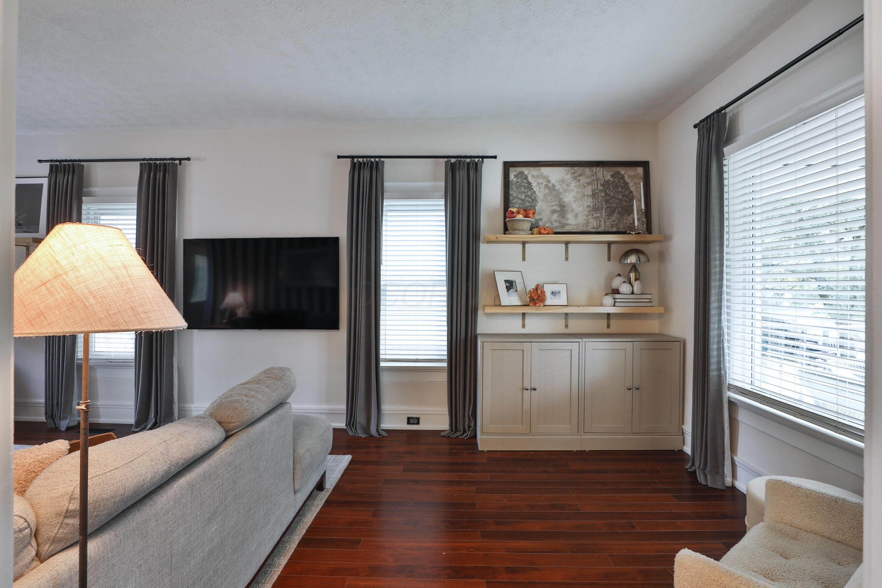 180 Tibet Road Columbus, OH 43202 - Photo 10 of 52 180-Tibet-09