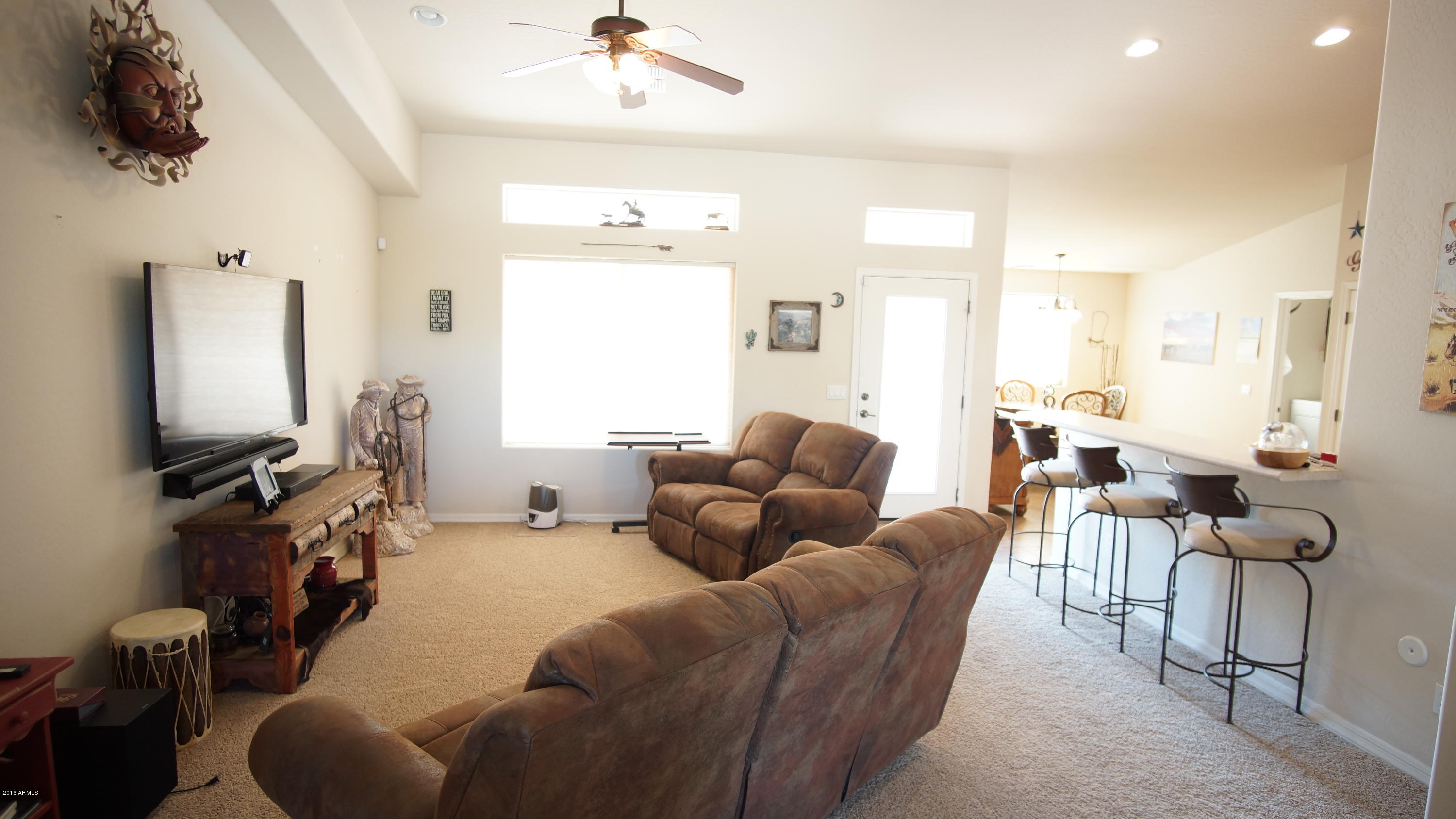 9311 North Diffin Road Florence, AZ 85132 - Photo 23 of 36 LIVING1