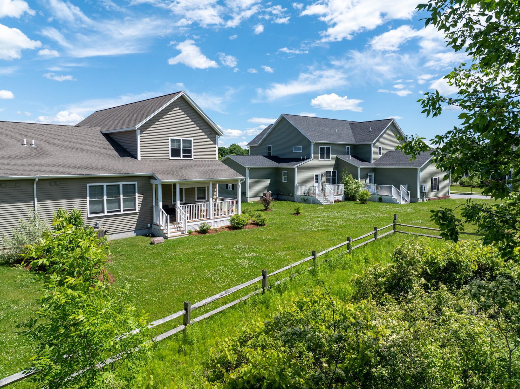 269 North Jefferson Road South Burlington, VT 05403 - Photo 3 of 44