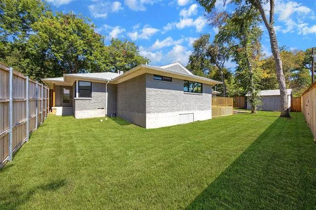 $835,000 | 8502 San Leandro Drive, Dallas, TX 75218